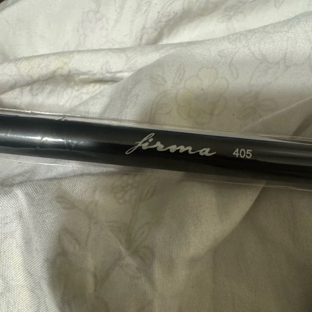 Firma Beauty, 405 Precision Angled Blending Brush Pro, NEW